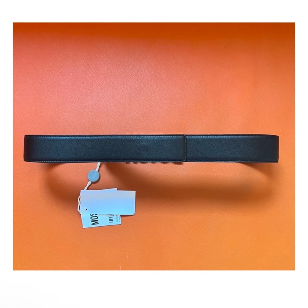 New! MOSCHINO Logo Butch Lettering Leather Belt - Picture 5 of 8